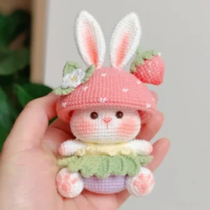 Llavero figuras de dibujos animados lindas de ganchillo